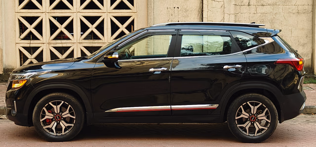 Kia Kia Seltos view 5