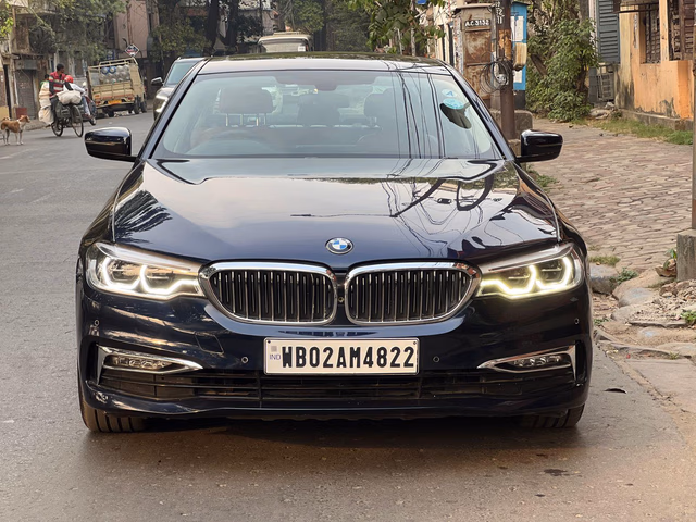 BMW BMW 5 Series view 5