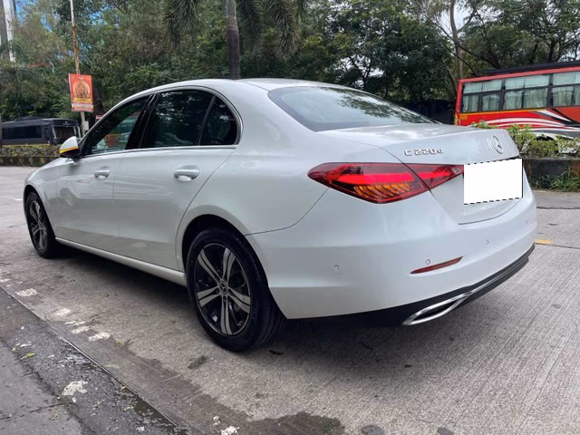 Mercedes-Benz Mercedes-Benz C-Class view 5