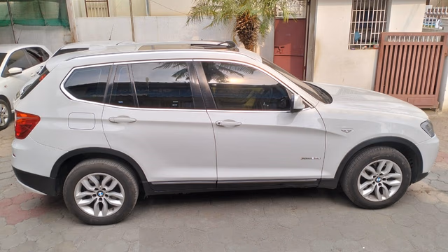 BMW BMW X3 view 3