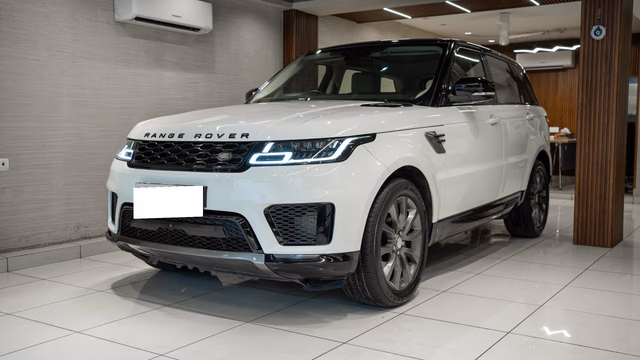 Land Rover Land Rover Range Rover Sport view 4