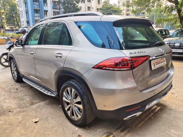 Mercedes-Benz Mercedes-Benz GLE view 5