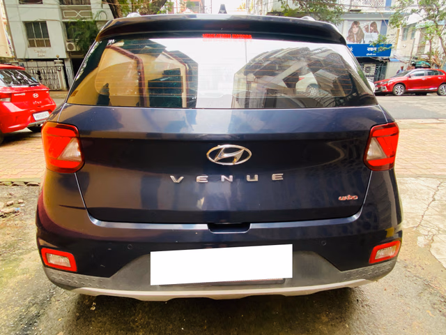 Hyundai Hyundai Venue view 3