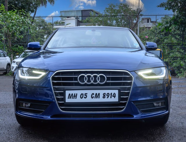 Audi Audi A4 view 2