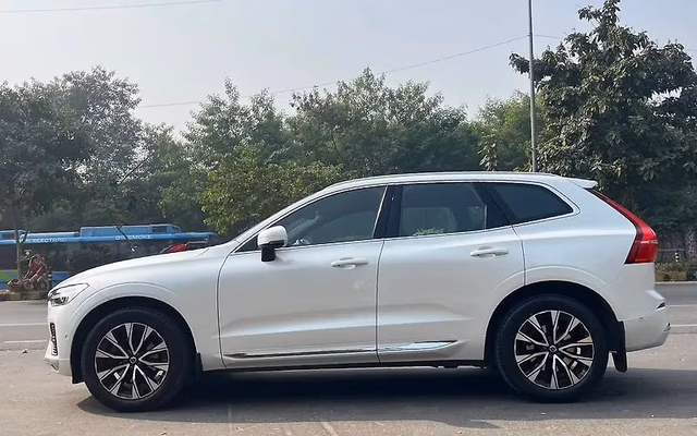 Volvo Volvo XC60 view 4