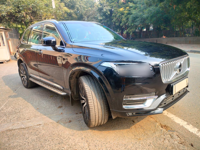 Volvo Volvo XC90 view 2