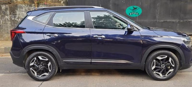 Kia Kia Seltos view 3