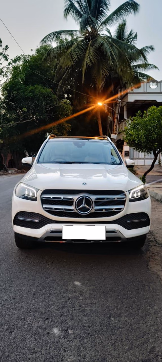 Mercedes-Benz Mercedes-Benz GLS view 4
