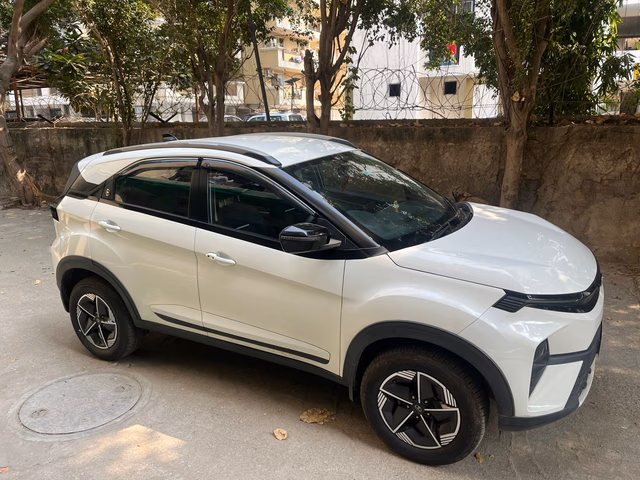 Tata Tata Nexon view 3