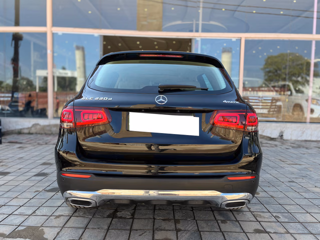 Mercedes-Benz Mercedes-Benz GLC view 4